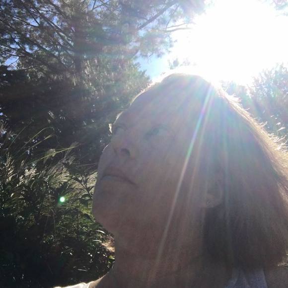 Meet your Posher, Elizabeth - Picture 1 of 1